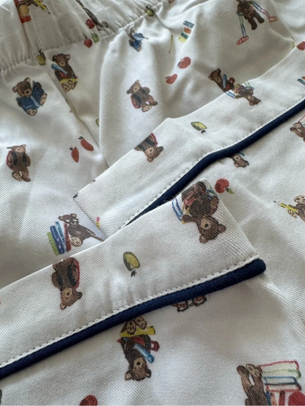 Petite Plume Kid's Twill Pajama Short Set in Teddy Goes To School size 8